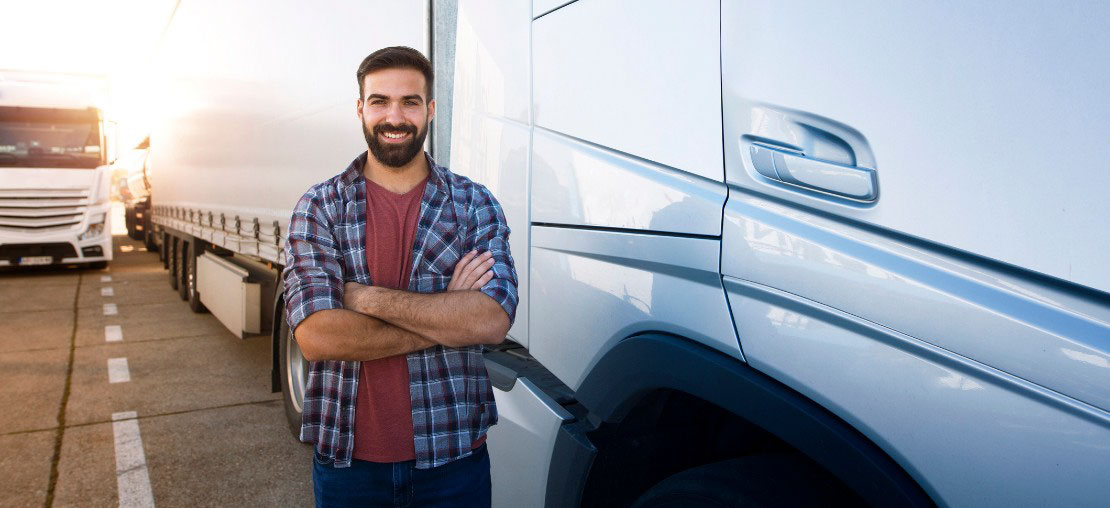 Quero ser caminhoneiro, mas não tenho experiência. Por onde começar?